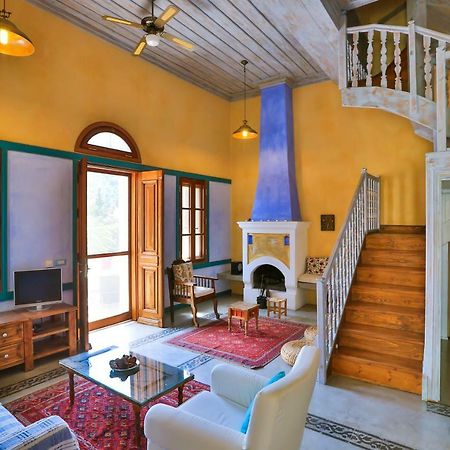 Villa Pera Meria Meyísti Eksteriør billede